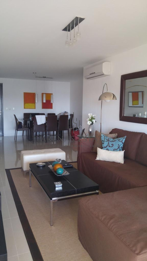 Apartamento ID.2113 - Apartamento de dos dormitorios e venta en Punta del Este 