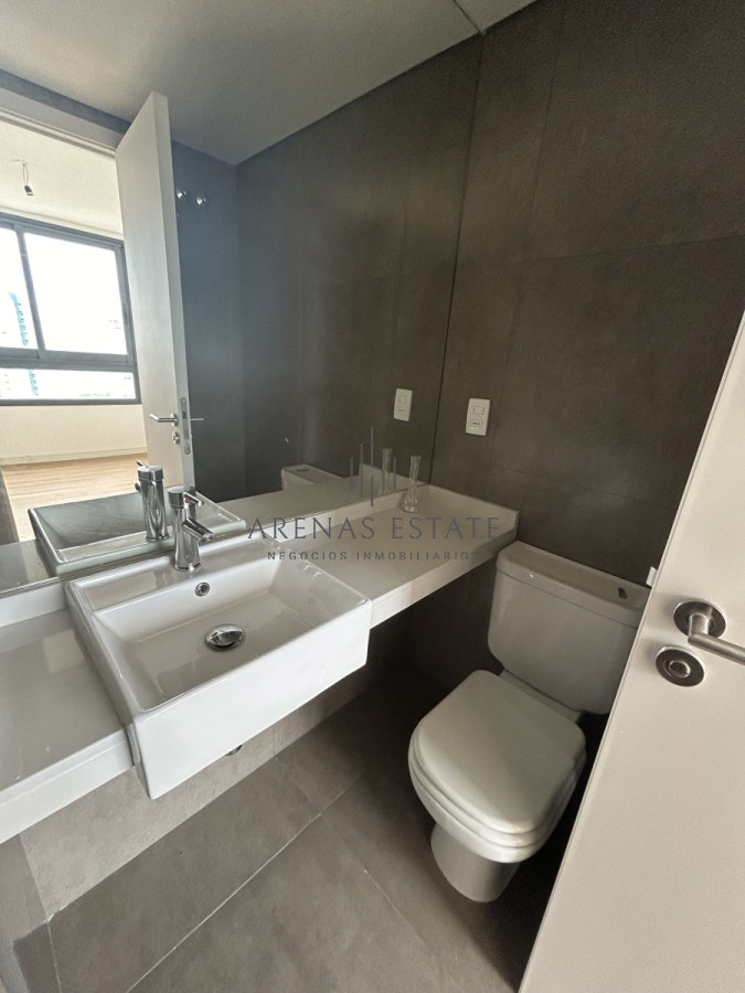 Apartamento ID.2583 - Apartamento de dos dormitorios en venta en Punta del Este ,  A estrenar!