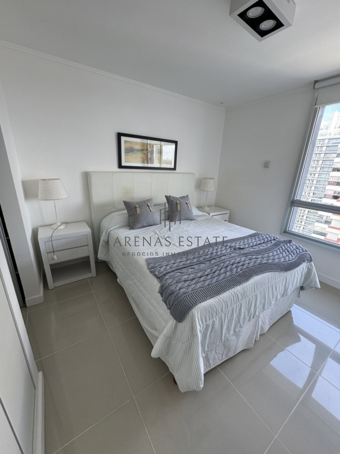 Apartamento ID.3052 - Apartamento d 3 dormitorios  en venta en Punta del Este 