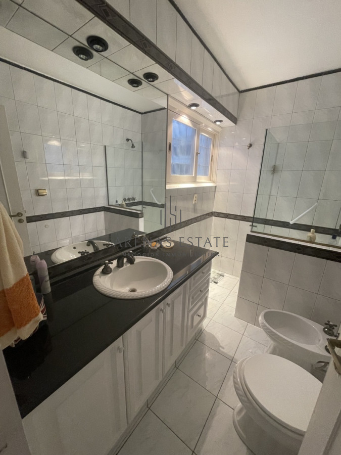 Apartamento ID.825 - Apartamento en venta en Punta del Este, 4 dormitorios 