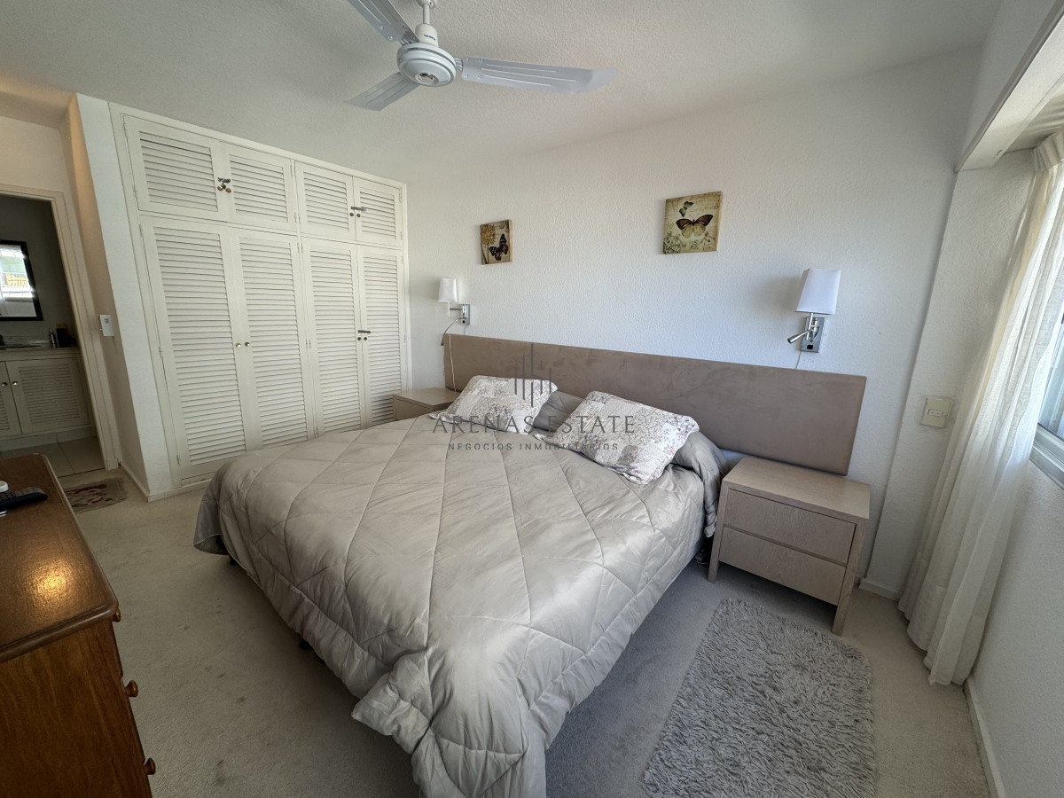 Apartamento ID.2944 - Apartamento de 3 dormitorios en venta en Punta del Este 