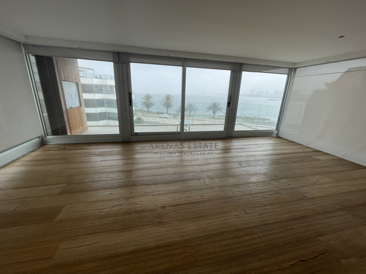Apartamento ID.1122 - Excelente apartamento en venta en Punta del Este