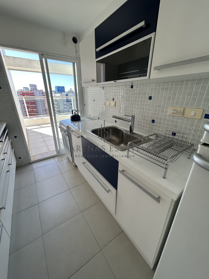 Apartamento ID.2285 - Aprtamento en venta de 3 dormitorios en suite en Punta del Este , Penthouse 