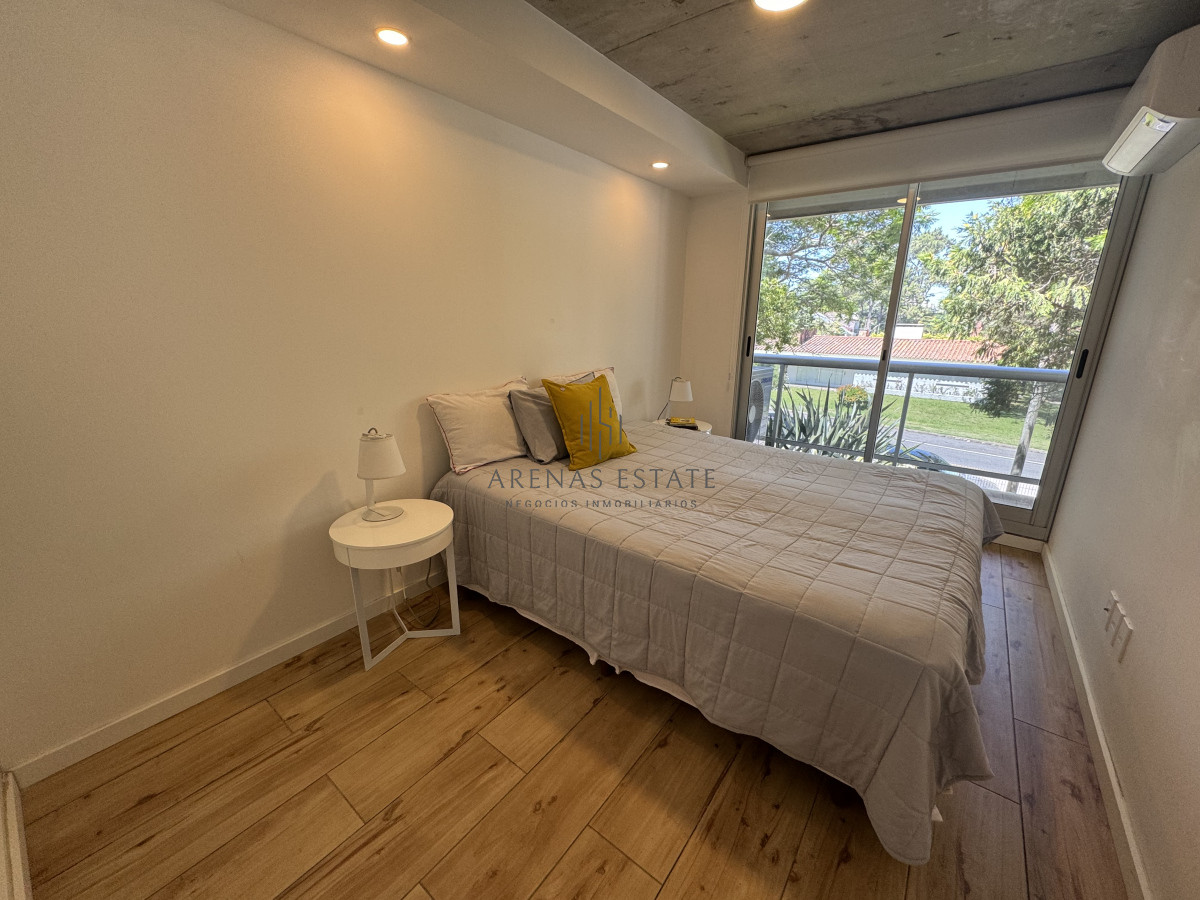 Apartamento ID.3297 - Apartamento en venta de dos dormitorios en Punta del Este 