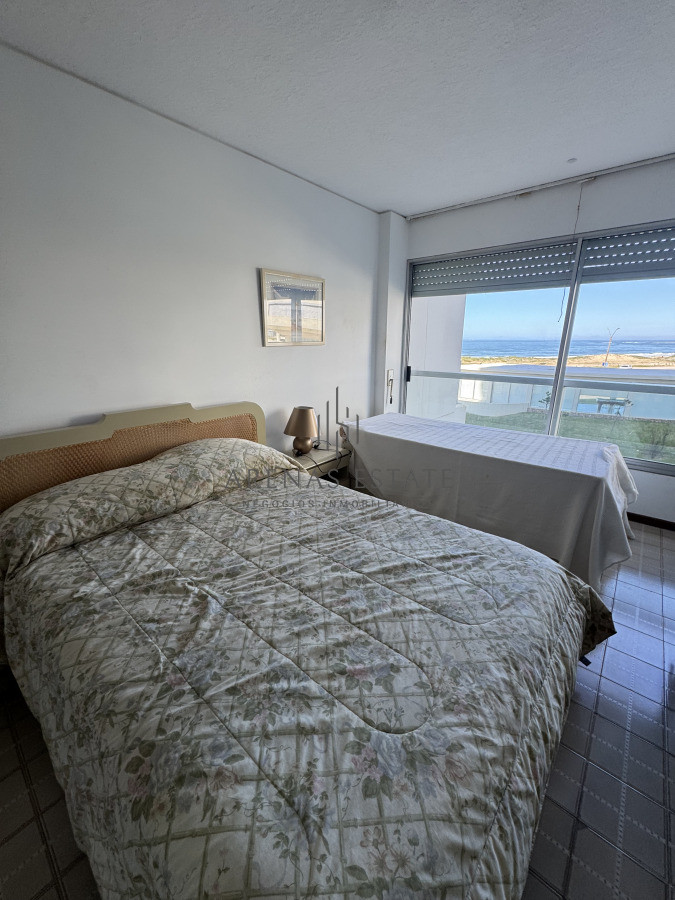 Apartamento ID.4032 - Apartamento de 2 dormitorios en venta en Punta del Este