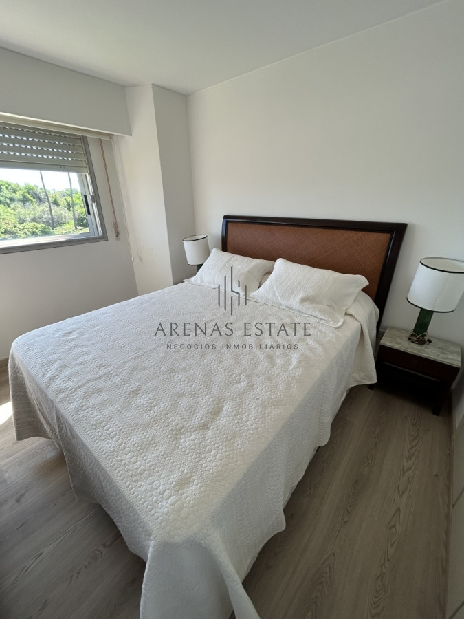 Apartamento ID.2119 - Apartamento de 3 dormitorios en venta en Punta del Este 