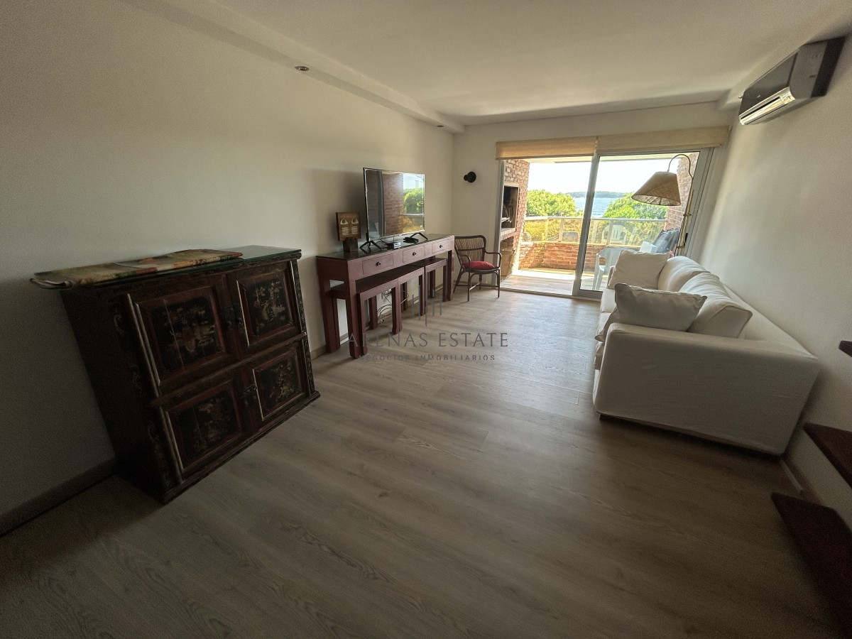 Apartamento ID.2119 - Apartamento de 3 dormitorios en venta en Punta del Este 