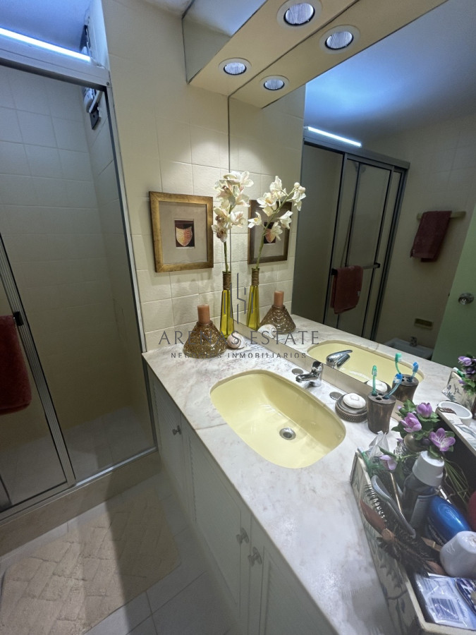 Apartamento ID.1848 - Apartamento de 3 dormitorios en Punta del Este, Peninsula 