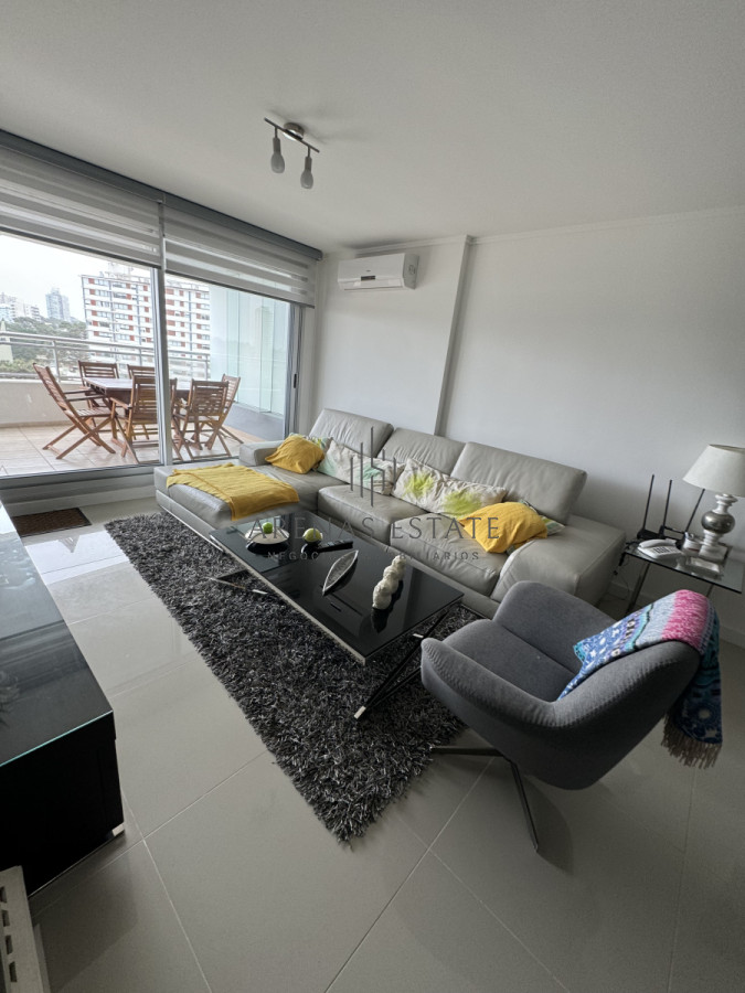 Apartamento ID.3124 - Apartamento de 3 dormitorios en venta en Punta del Este