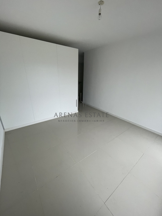 Apartamento ID.1491 - Apartamento a estrnar en venta Aidy Grill , Punta del Este