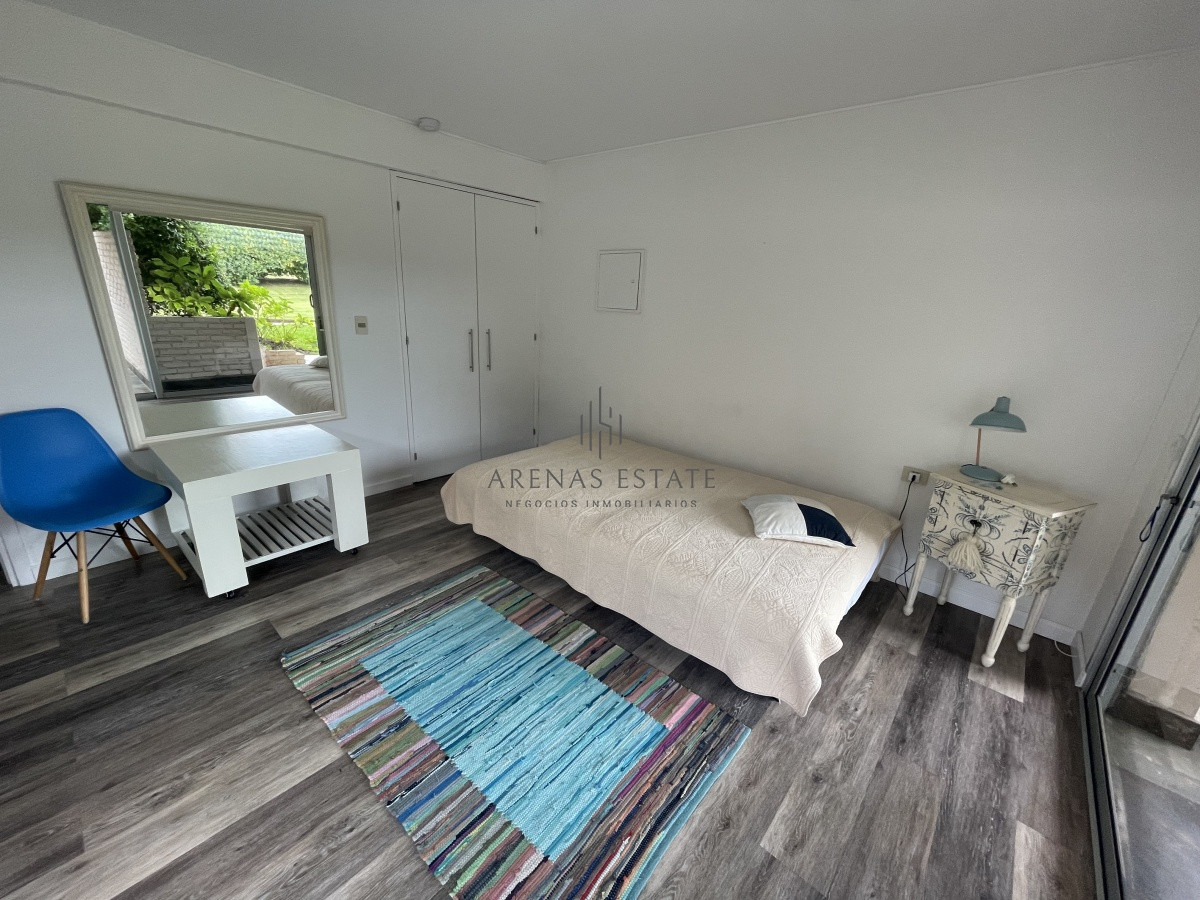 Apartamento ID.990 - Apartamento en venta en Punta del Este