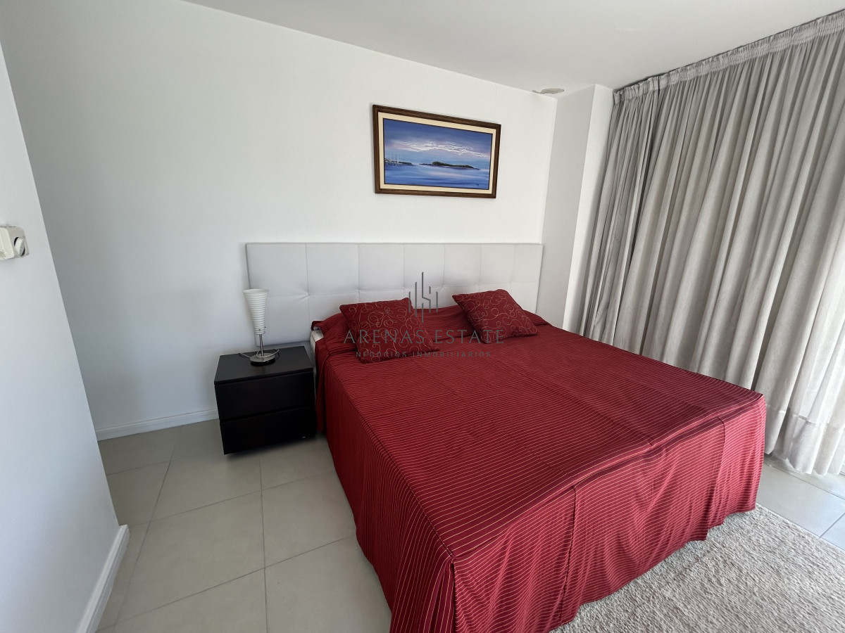 Apartamento ID.2285 - Aprtamento en venta de 3 dormitorios en suite en Punta del Este , Penthouse 