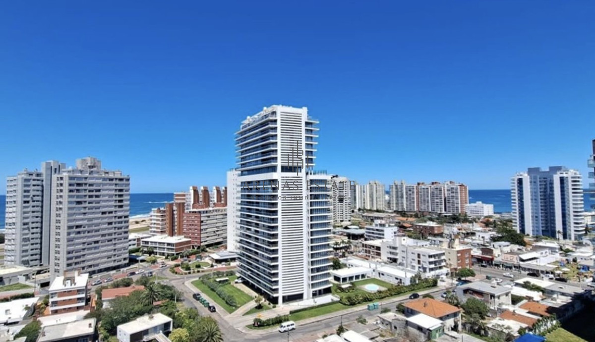 Apartamento ID.2259 - Apartamento de dos dormitorios en venta en Punta del Este