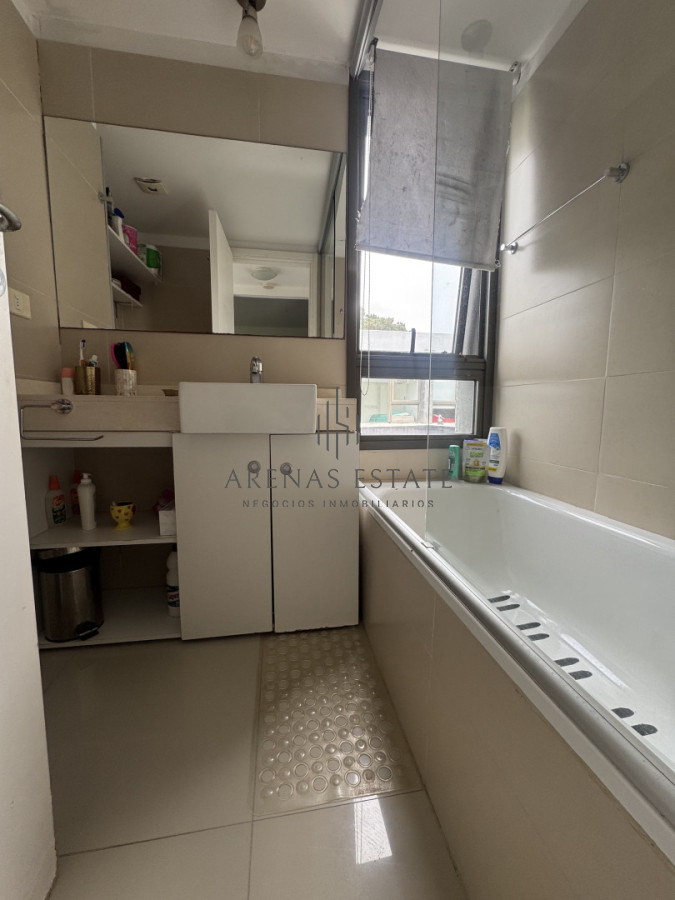 Apartamento ID.4098 - Apartamento en venta de 2 dormitorios en Punta del Este 