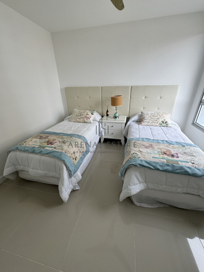 Apartamento ID.3124 - Apartamento de 3 dormitorios en venta en Punta del Este