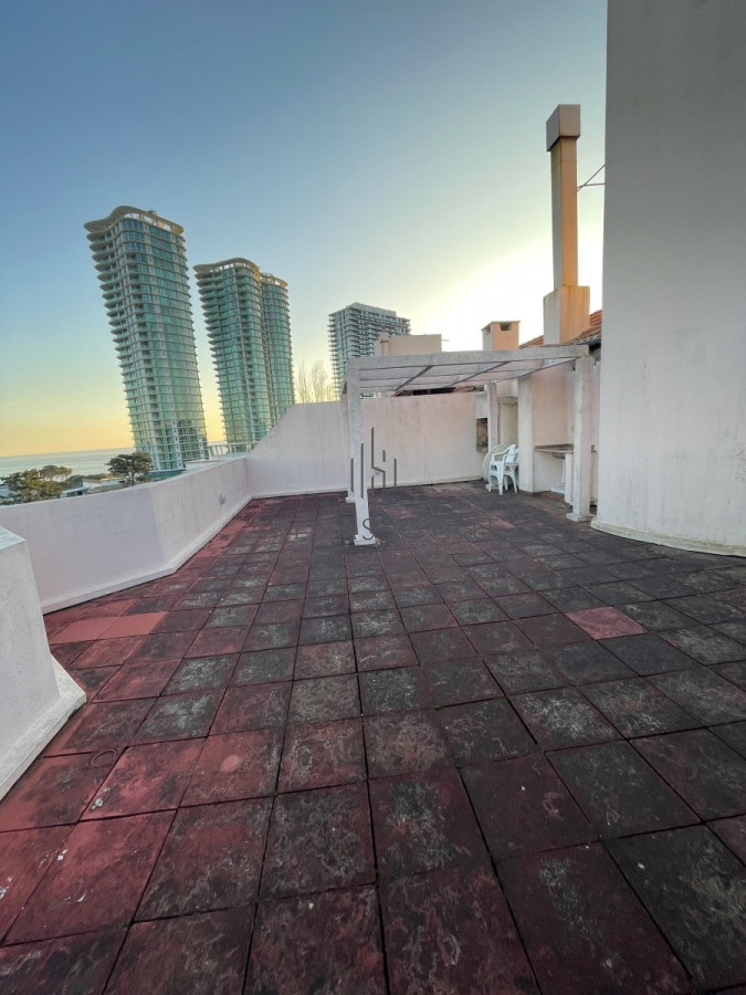 Apartamento ID.1345 - Penthouse en venta mansa , Punta del Este 