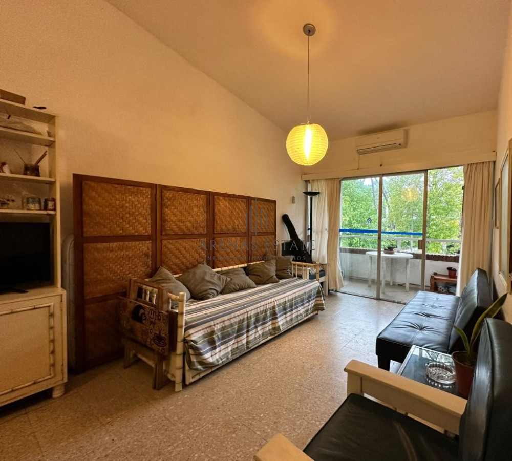 Apartamento ID.2604 - Apartamento de 1 dormitorios en venta en zona Arcobaleno , Punta del Este 