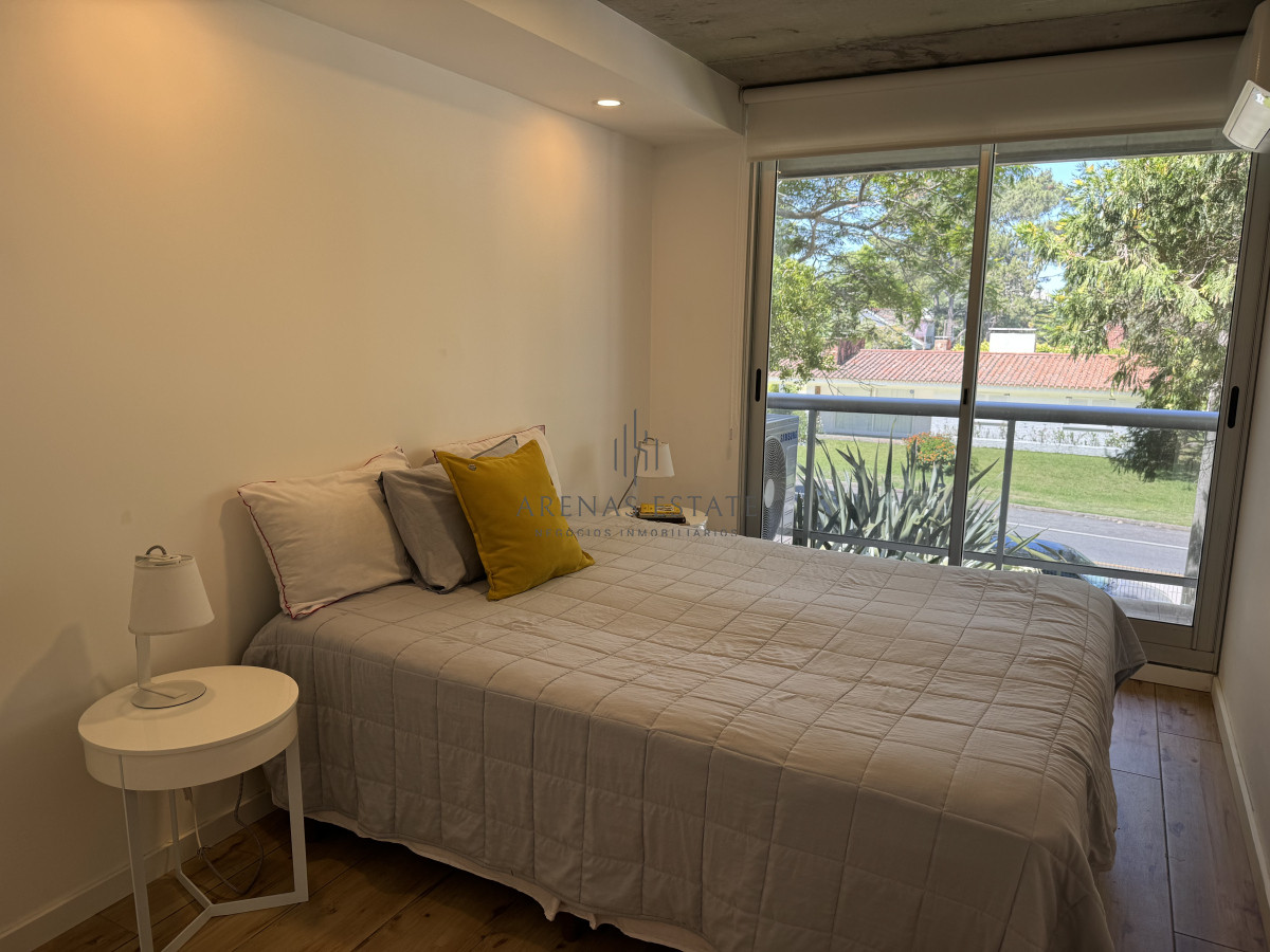 Apartamento ID.3297 - Apartamento en venta de dos dormitorios en Punta del Este 
