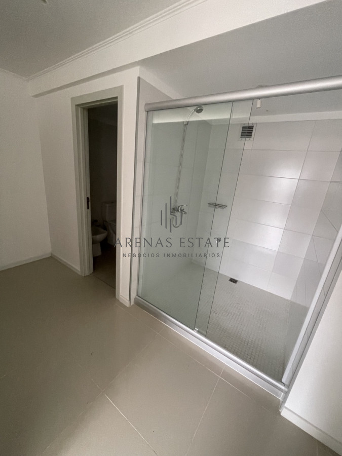 Apartamento ID.1491 - Apartamento a estrnar en venta Aidy Grill , Punta del Este