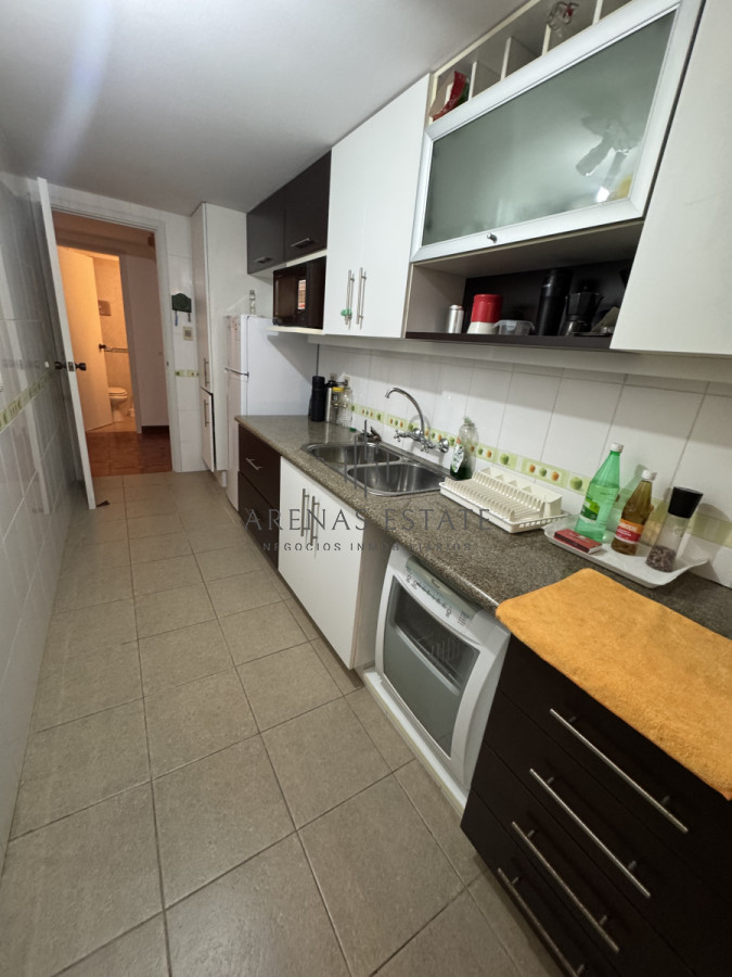 Apartamento ID.3766 - Apartamento en venta de 3 dormitorios en primera linea de la Mansa 