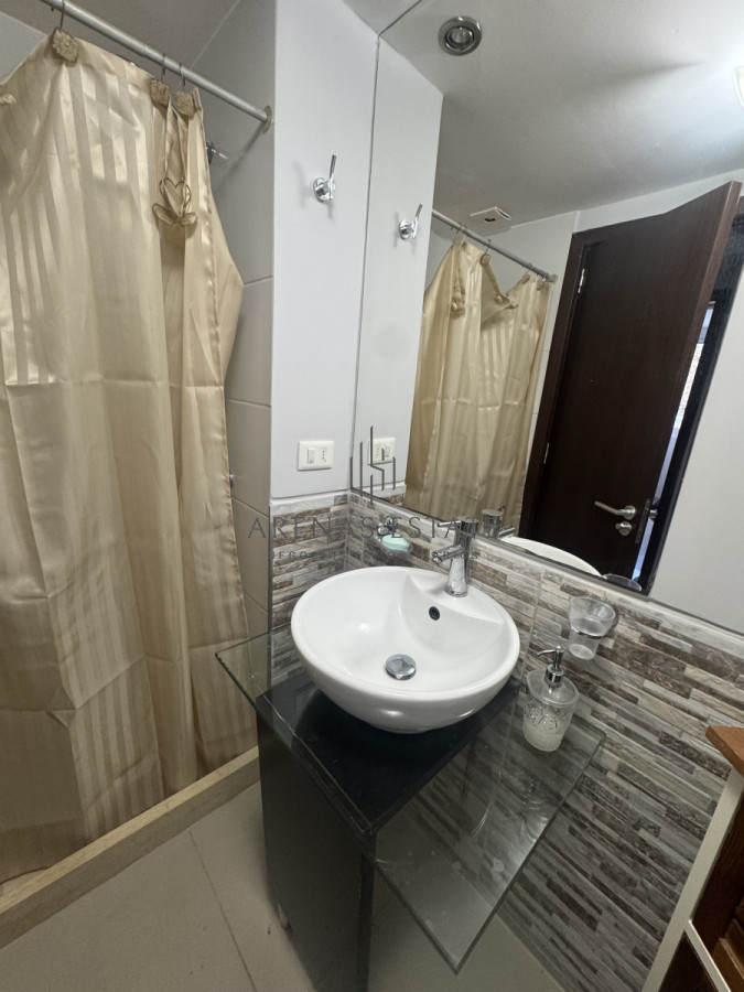 Apartamento ID.3744 - Apartamento en venta de dos dormitorios zona Roosevelt