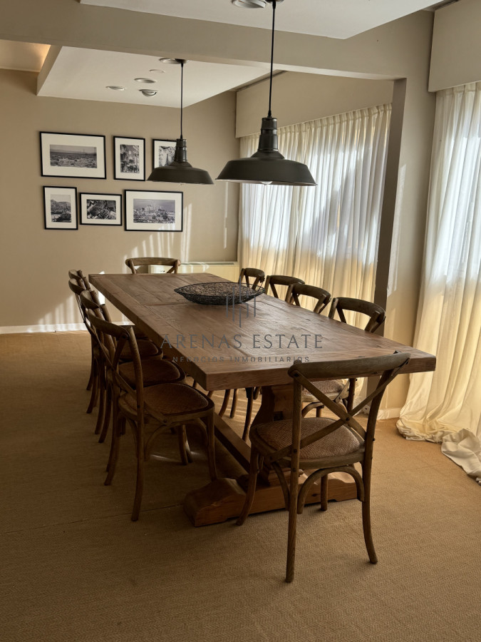 Apartamento ID.3226 - Apartamento en venta de 3 dormitorios en Punta del Este 