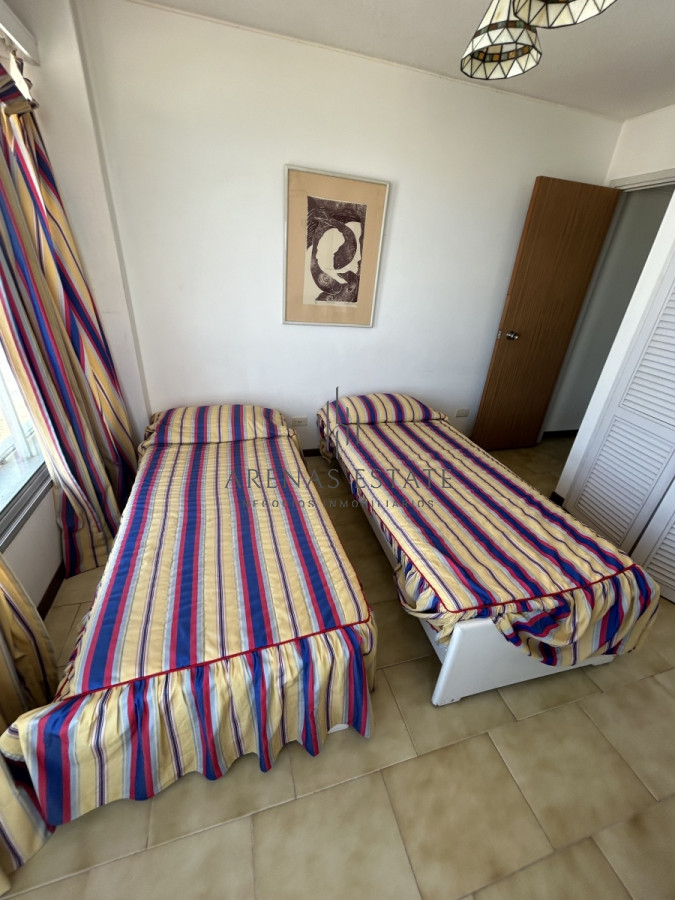 Apartamento ID.2342 - Apartamento de 3 dormitorios en Peninsula  Punta del Este