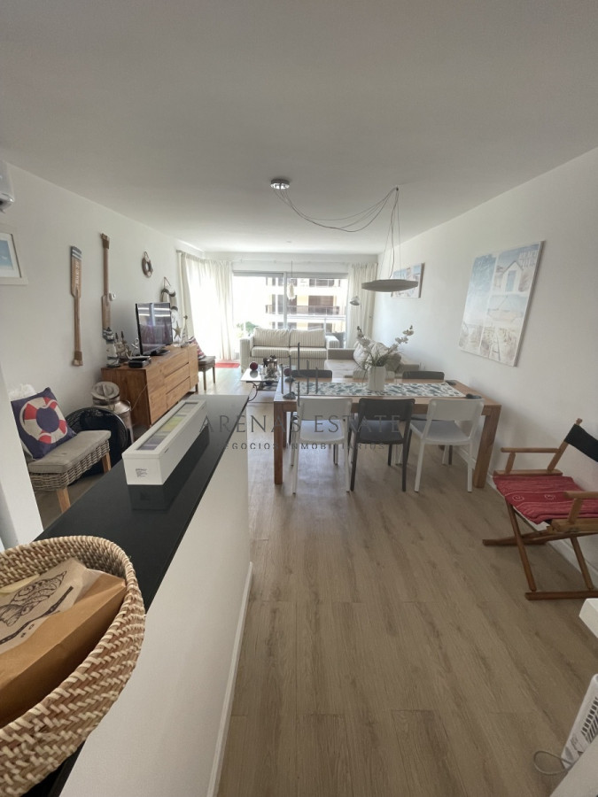 Apartamento ID.500 - Hermoso apartamento en venta 2 dormitorios en Punta del Este