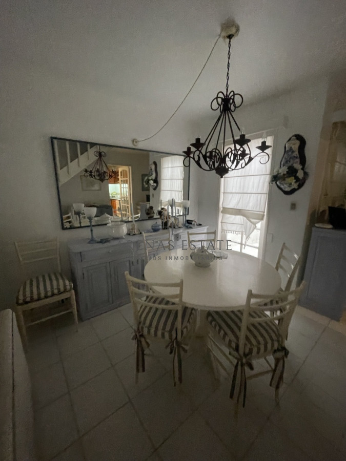 Apartamento ID.825 - Apartamento en venta en Punta del Este, 4 dormitorios 
