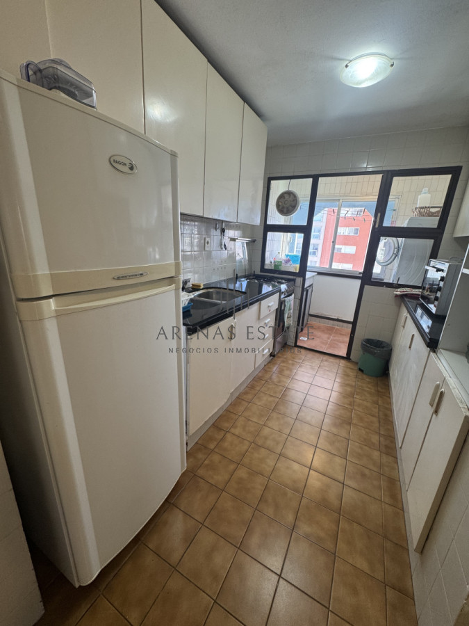Apartamento ID.3671 - Apartamento en venta en Punta del Este de 3 dormitorios más servicio 