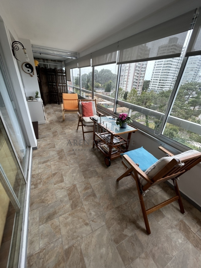 Apartamento ID.1955 - Apartamento en venta de 2 dormitorios en Punta del Este 