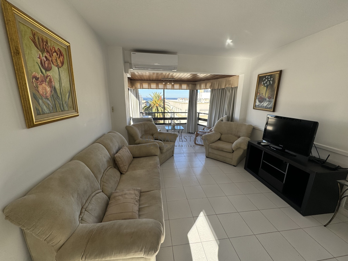 Apartamento ID.2913 - Apartamento en venta de 3 dormitorios en Punta del Este 