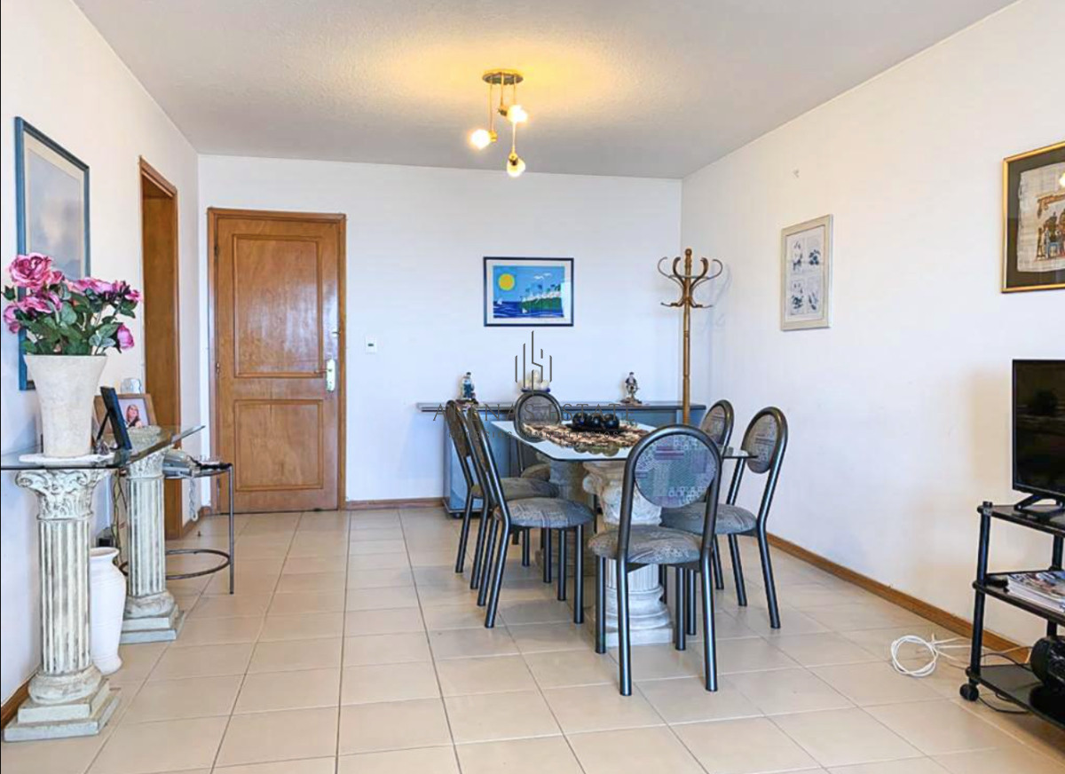 Apartamento ID.3507 - Apartamento de 2 dormitorios en venta en Punta del Este