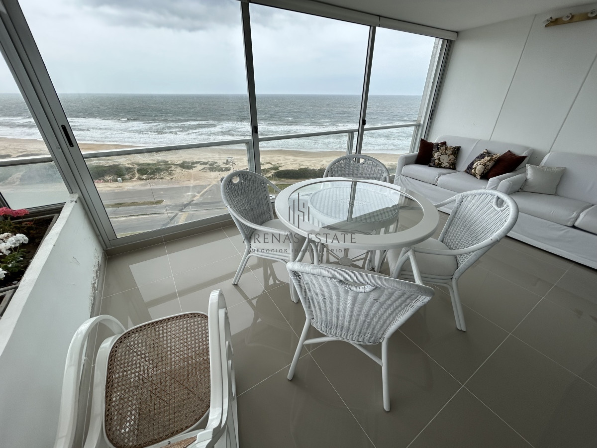 Apartamento ID.1973 - Espectacular apartamento en venta en zona de la Brava , 3 dormitorios mas servicio 