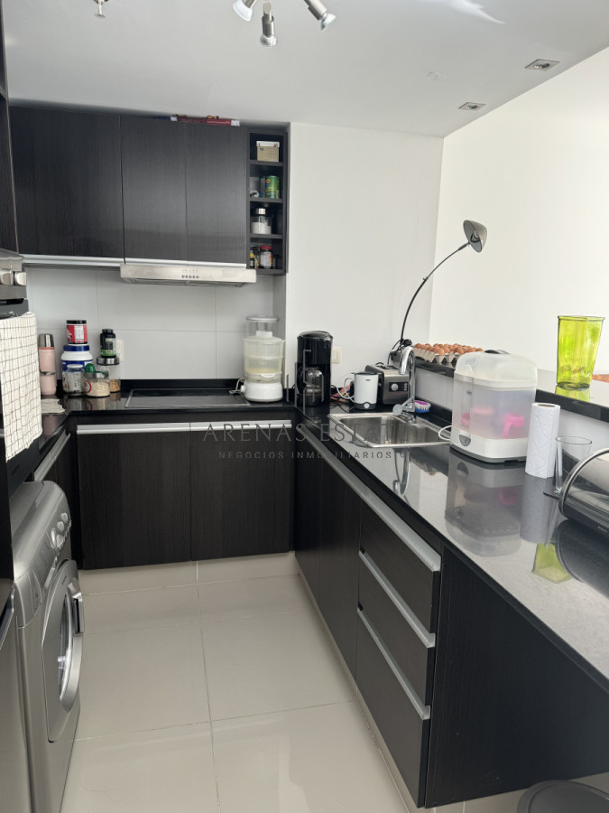 Apartamento ID.3384 - Apartamento de 2 dormitorios en venta en zona chiverta 