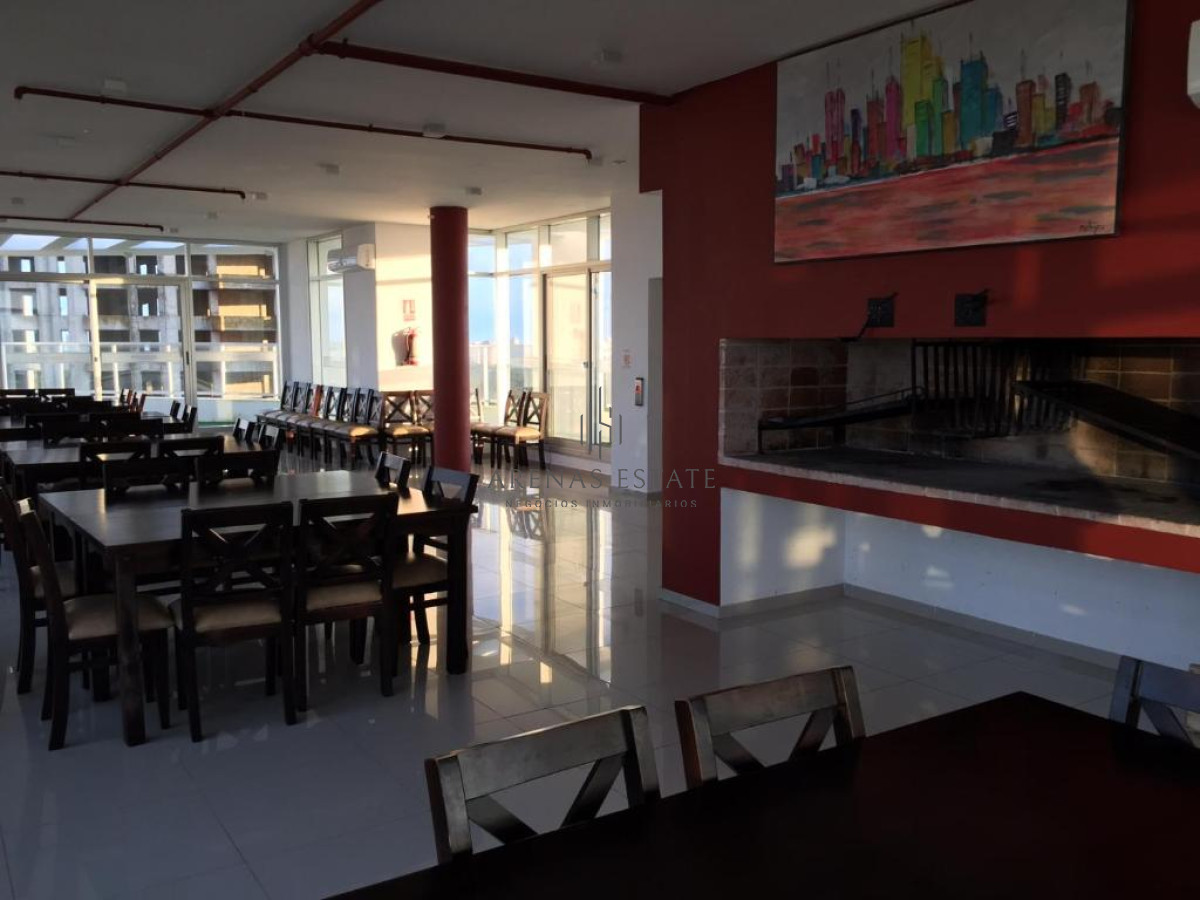 Apartamento ID.2560 - Apartamento en venta de 2 dormitorios en Roosevelt Punta del Este