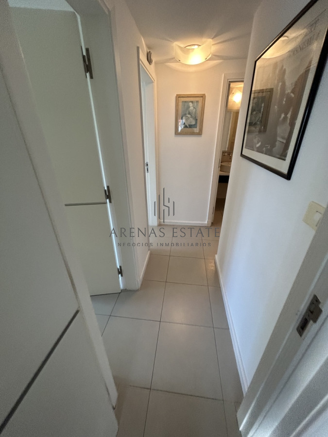 Apartamento ID.1956 - Apartamento de 3 dormitorios en venta Punta del Este