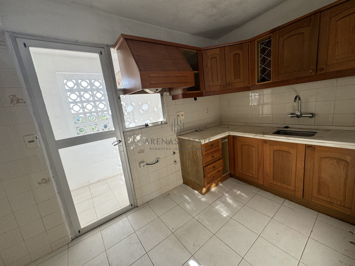 Apartamento ID.3333 - Apartamento de 3 dormitorios en venta en Maldonado 