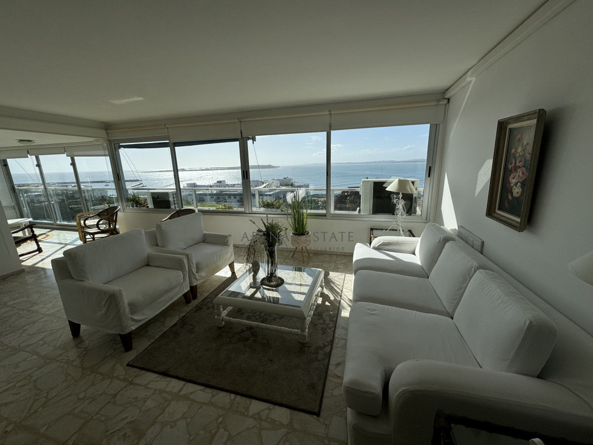 Apartamento ID.3225 - Apartamento de 3 dormitorios en Peninsula , Punta del Este 