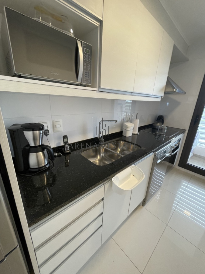 Apartamento ID.1623 -  Apartamento en venta con 3 dormitorios, Roosevelt , Punta del Este 
