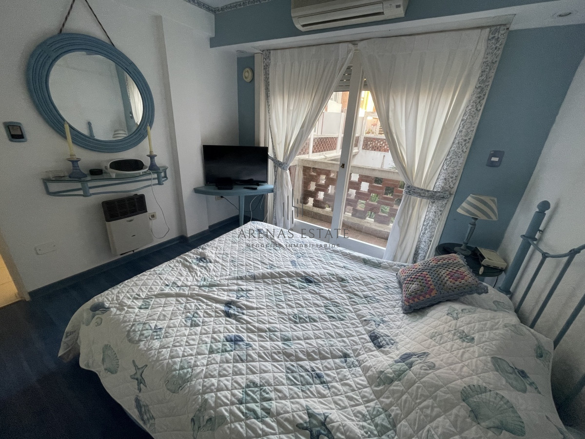 Apartamento ID.825 - Apartamento en venta en Punta del Este, 4 dormitorios 