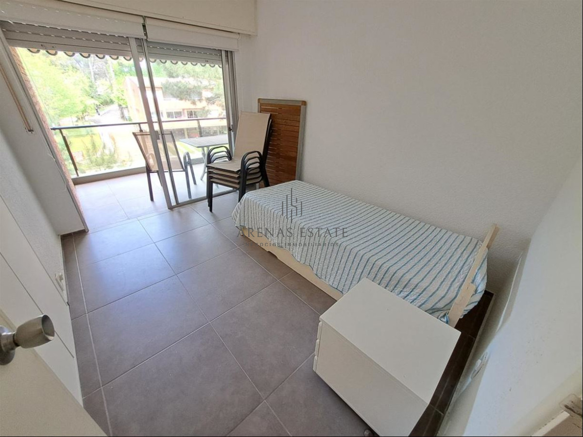 Apartamento ID.3833 - Apartamento de 4 dormitorios en Complejo Green Leaves, Punta del Este 