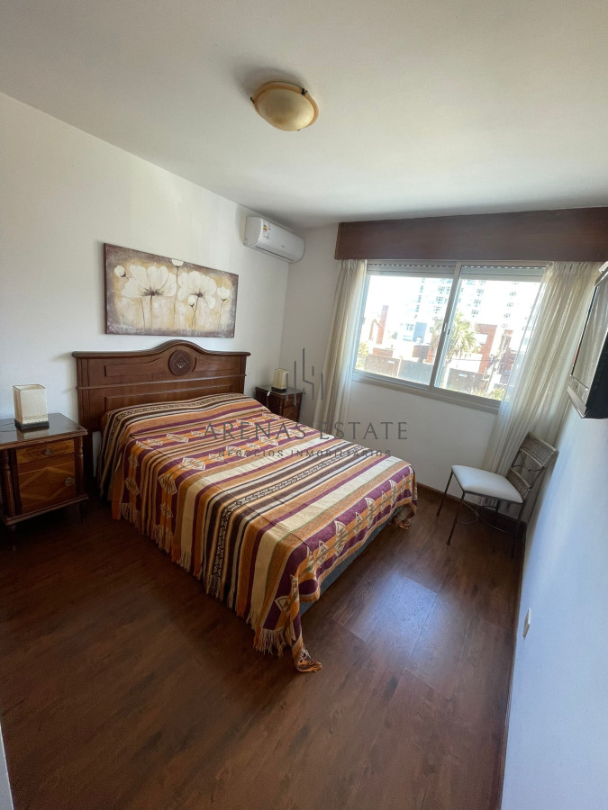 Apartamento ID.270 - Apartamento en venta  Punta del este , Mansa