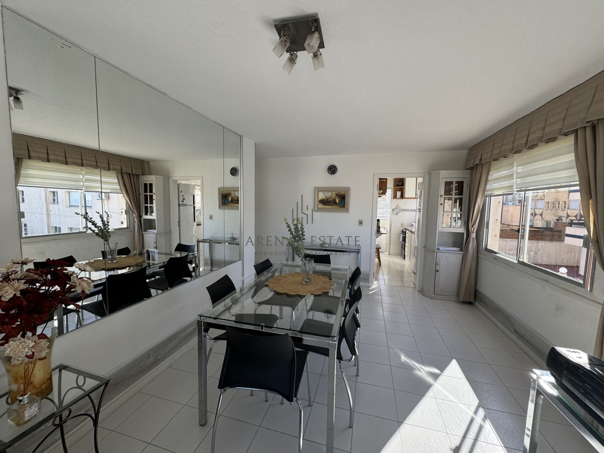 Apartamento ID.2913 - Apartamento en venta de 3 dormitorios en Punta del Este 