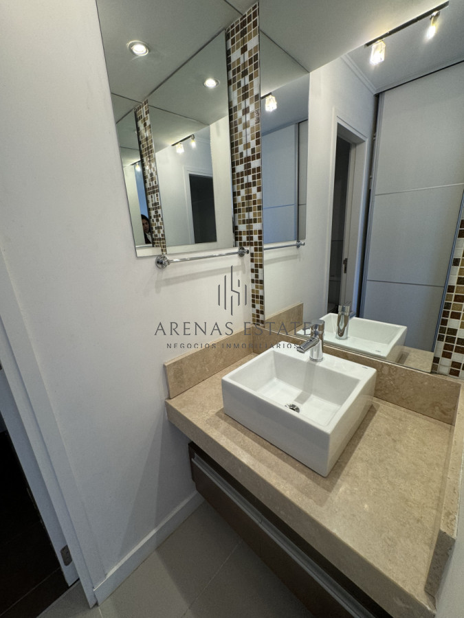 Apartamento ID.3592 - Apartamento en venta en Punta del Este
