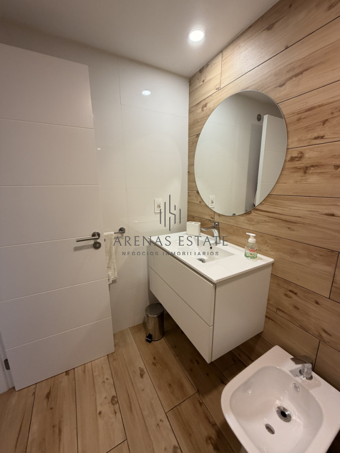 Apartamento ID.4450 - Apartamento en venta de dos dormitorios en zona Mansa , Punta del Este 