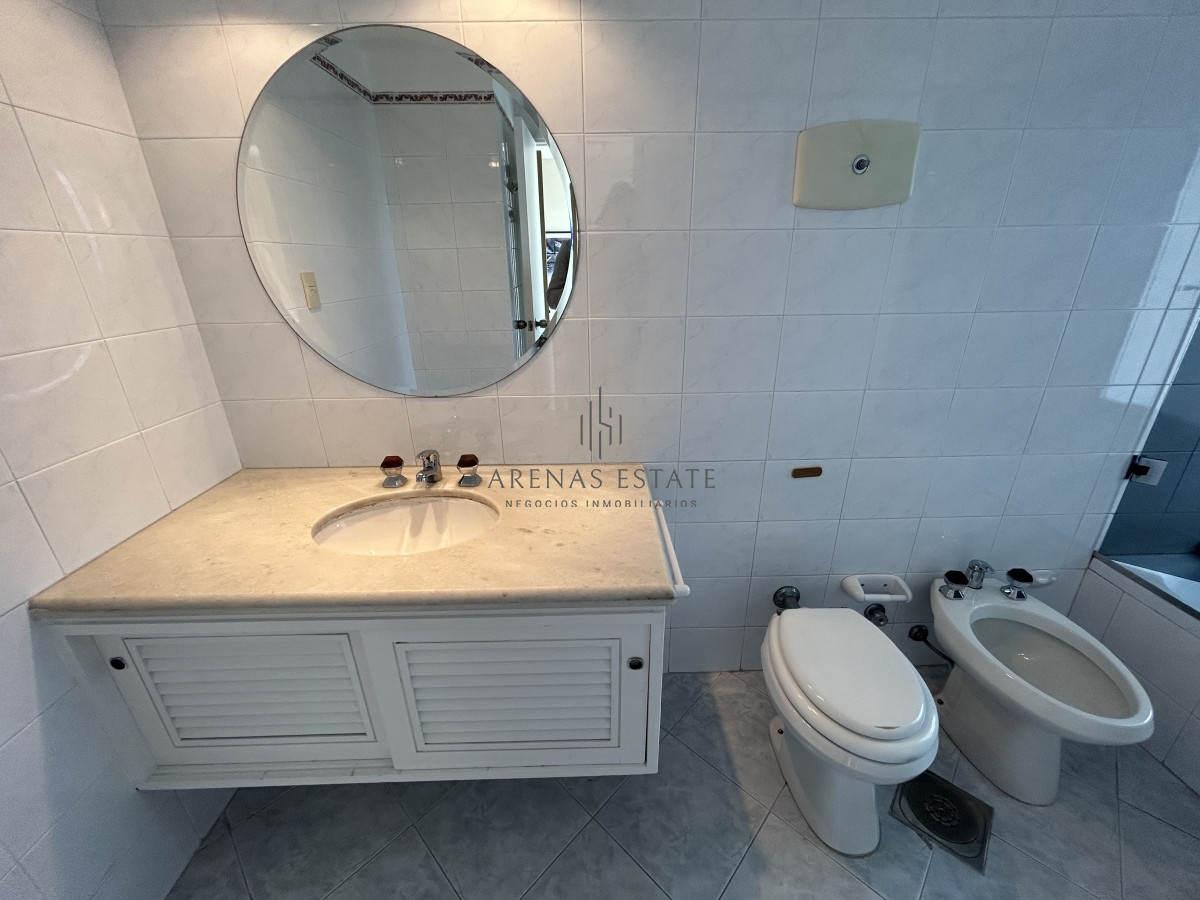Apartamento ID.1729 - Apartamento de 3 dormitorios , Brava Punta del Este