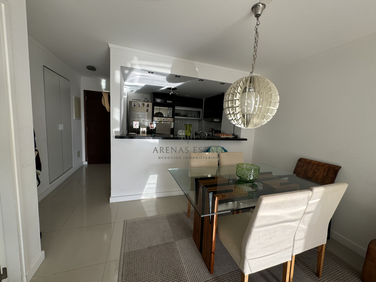 Apartamento ID.3384 - Apartamento de 2 dormitorios en venta en zona chiverta 