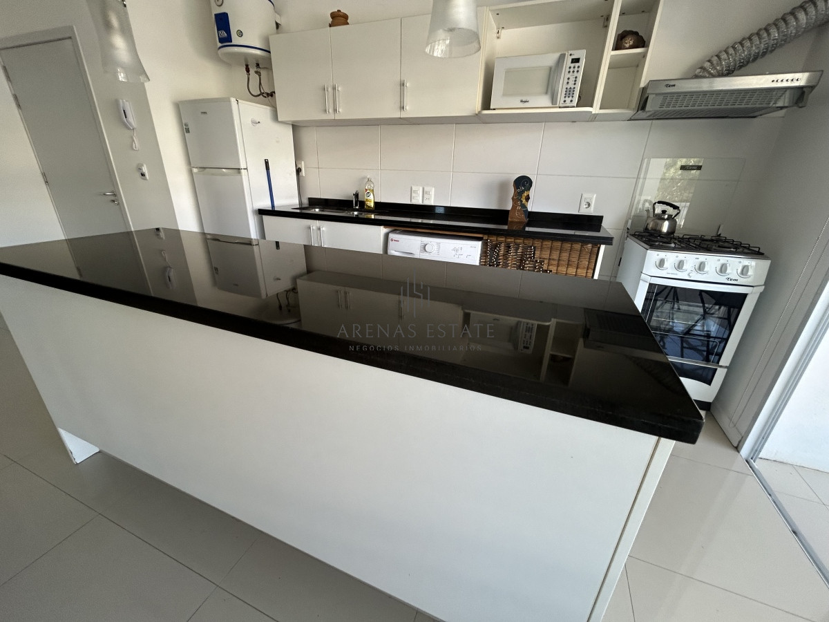 Apartamento ID.2188 - Apartamento de dos dormitorios en venta en Aidy Grill  , Punta del Este 