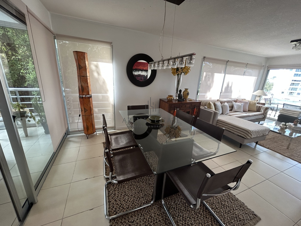 Apartamento ID.1941 - Apartamento de 3 dormitorios zona Mansa